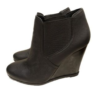 Audrey Brooke Black Wedge Booties - Women Size 9.5M
